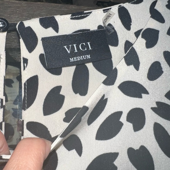 Vici‎ Short Black Spots Dress - Picture 6 of 8